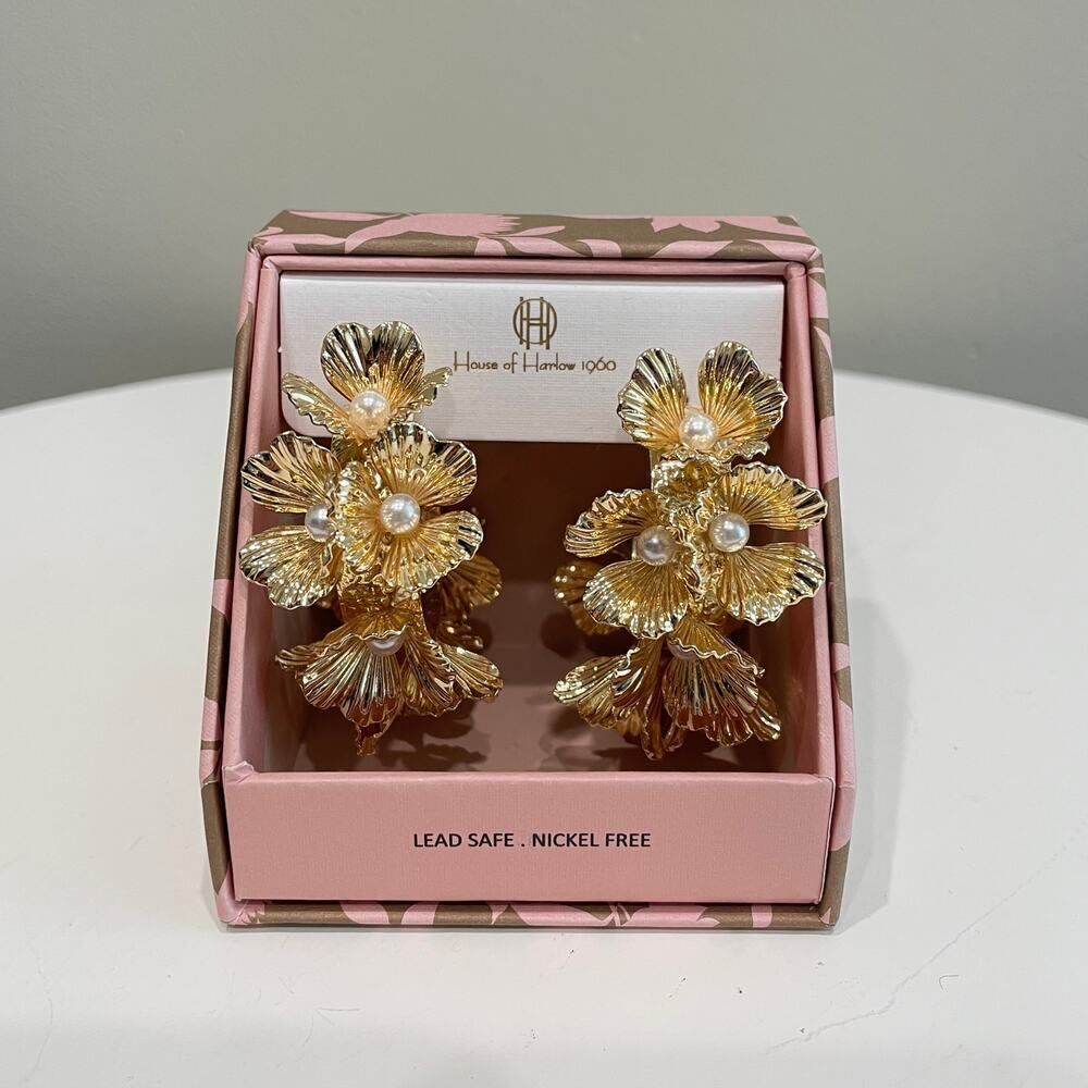 New House Of Harlow 1960 Gold Tone White Faux Pearl Flower Hoop Earnings